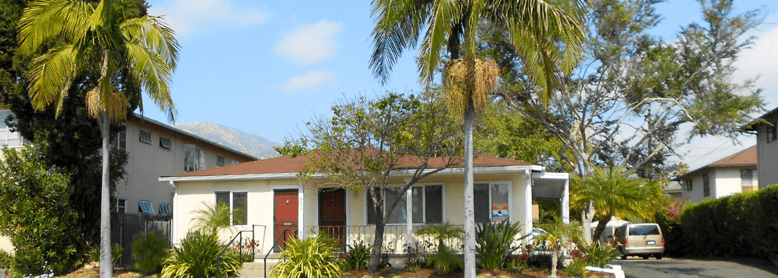 2904 State Street Exterior